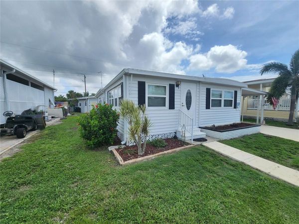 130 CAPRI DRIVE , PALMETTO, FL 34221