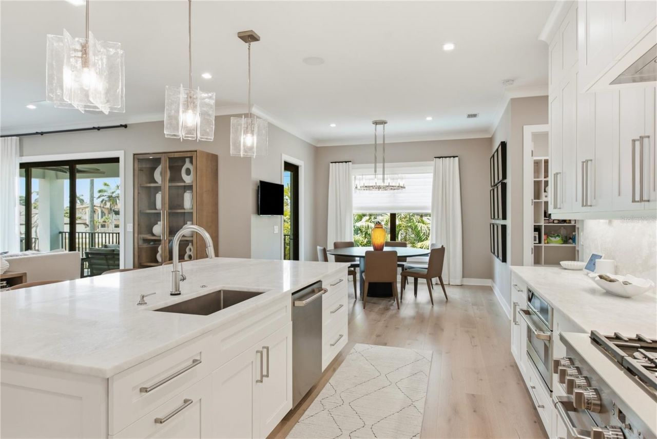 104 17th Street, Belleair Beach, FL 33786 Photo