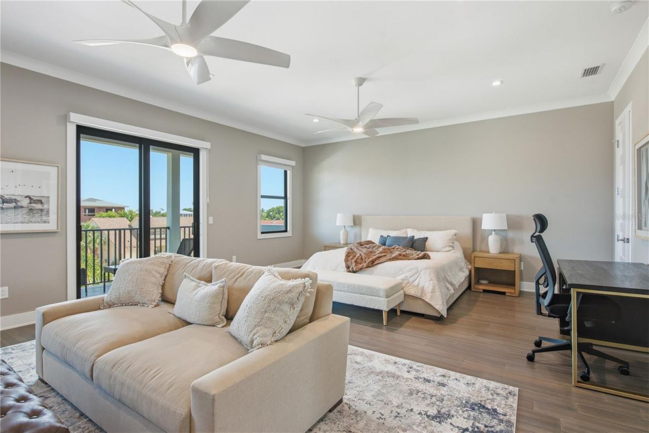 104 17th Street, Belleair Beach, FL 33786 Photo