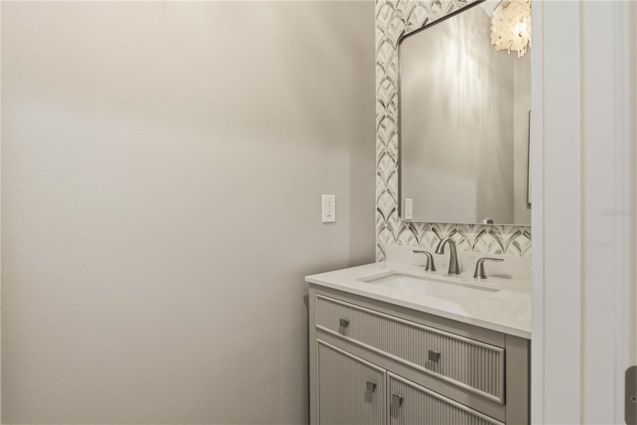 104 17th Street, Belleair Beach, FL 33786 Photo