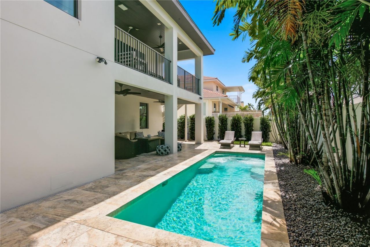 104 17th Street, Belleair Beach, FL 33786 Photo
