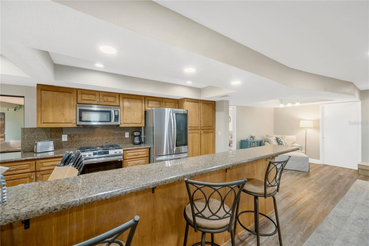 2767 Westchester Drive N, Clearwater, FL 33761 Photo