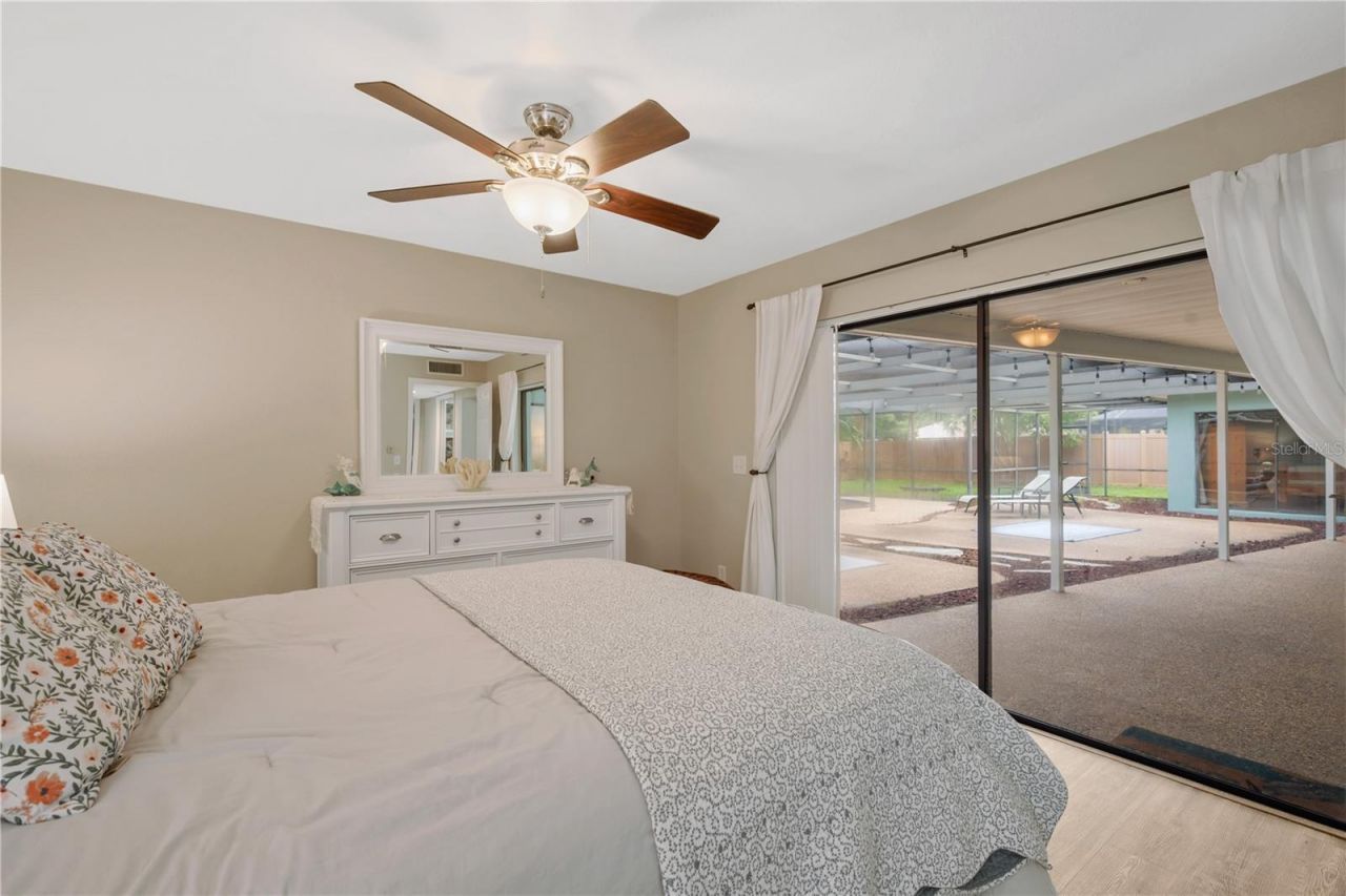 2767 Westchester Drive N, Clearwater, FL 33761 Photo