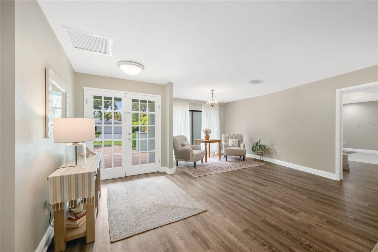 2767 Westchester Drive N, Clearwater, FL 33761 Photo