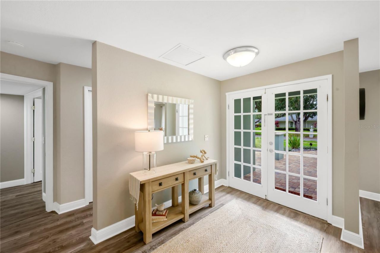 2767 Westchester Drive N, Clearwater, FL 33761 Photo