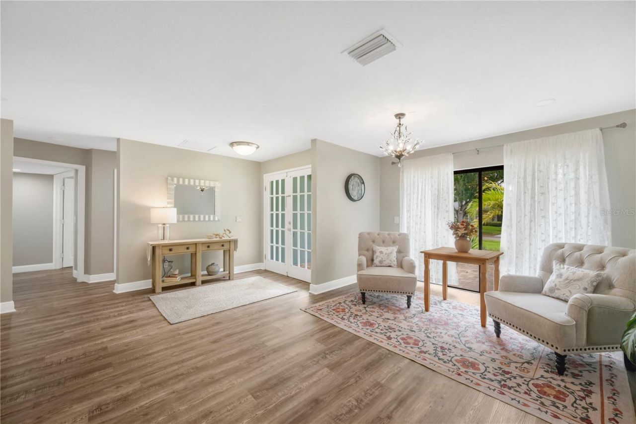 2767 Westchester Drive N, Clearwater, FL 33761 Photo