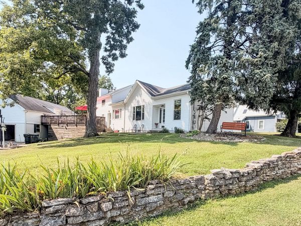 501 N Pendleton Avenue , Pendleton, IN 46064