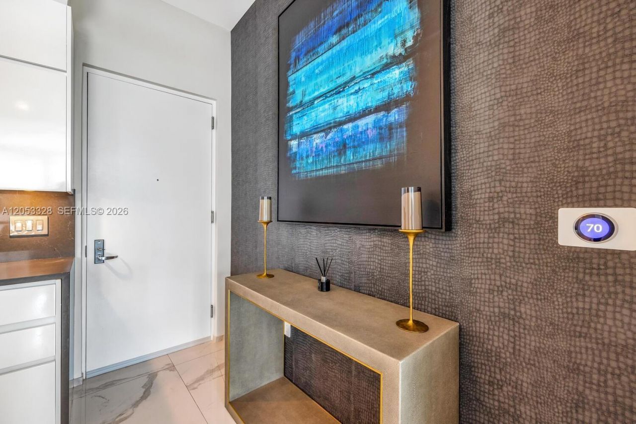 50 S Pointe Dr, Unit 510, Miami Beach, FL 33139 Photo