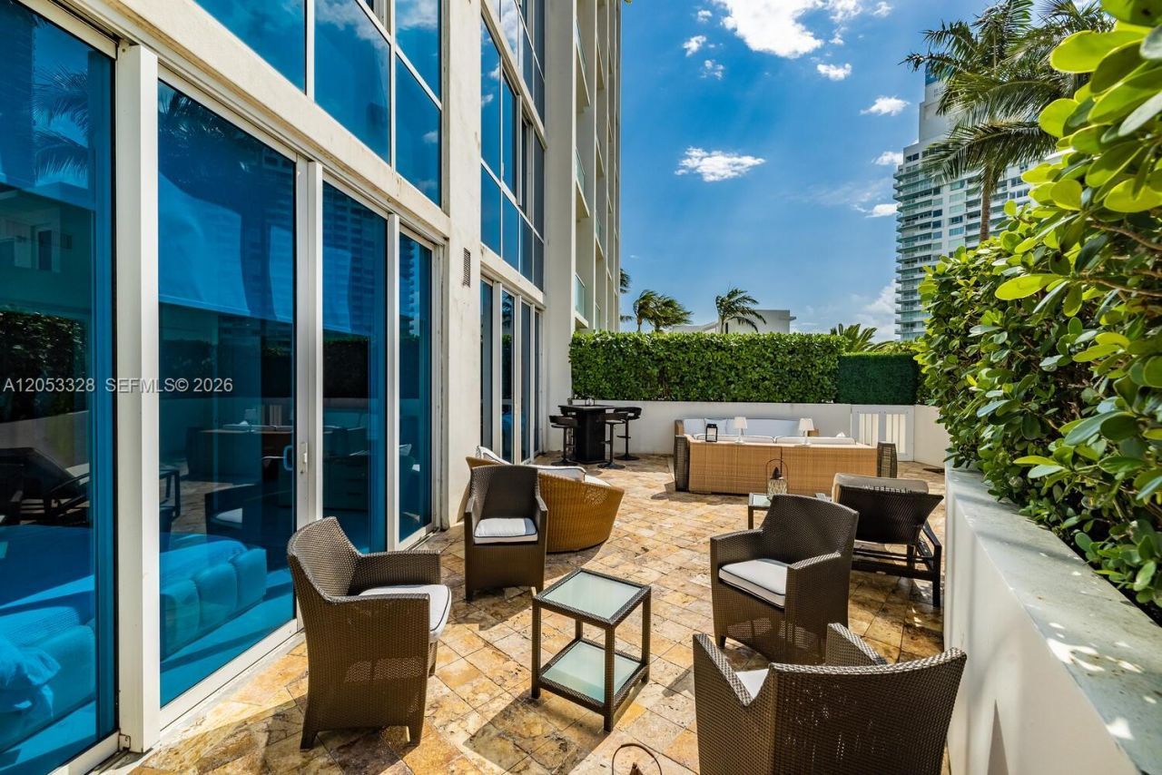 50 S Pointe Dr, Unit 510, Miami Beach, FL 33139 Photo