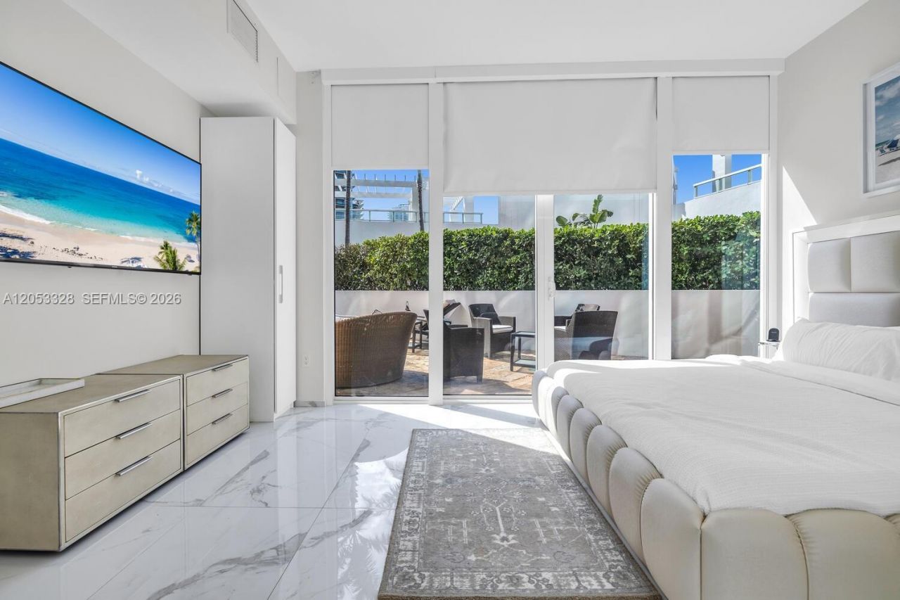 50 S Pointe Dr, Unit 510, Miami Beach, FL 33139 Photo
