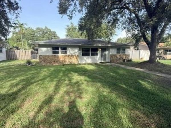 5180 27 Terrace , Dania Beach, FL 33312