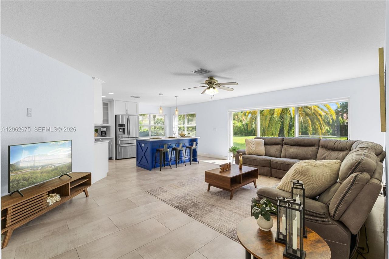 16745 NW 12th Ct , Pembroke Pines, FL 33028 Photo