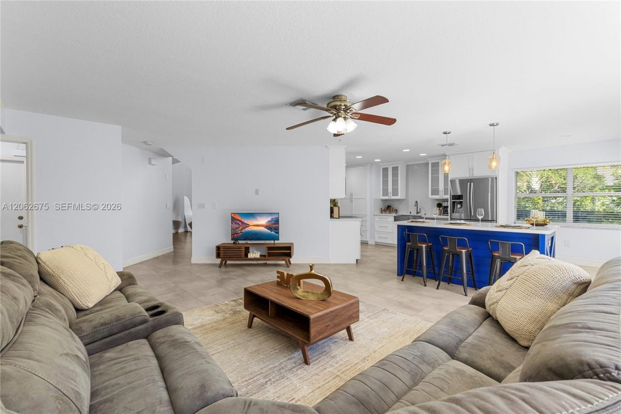 16745 NW 12th Ct , Pembroke Pines, FL 33028 Photo