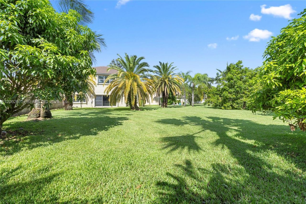 16745 NW 12th Ct , Pembroke Pines, FL 33028 Photo