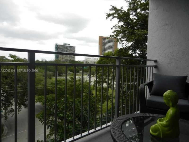 680 NE 64th St, Unit A515, Miami, FL 33138 Photo
