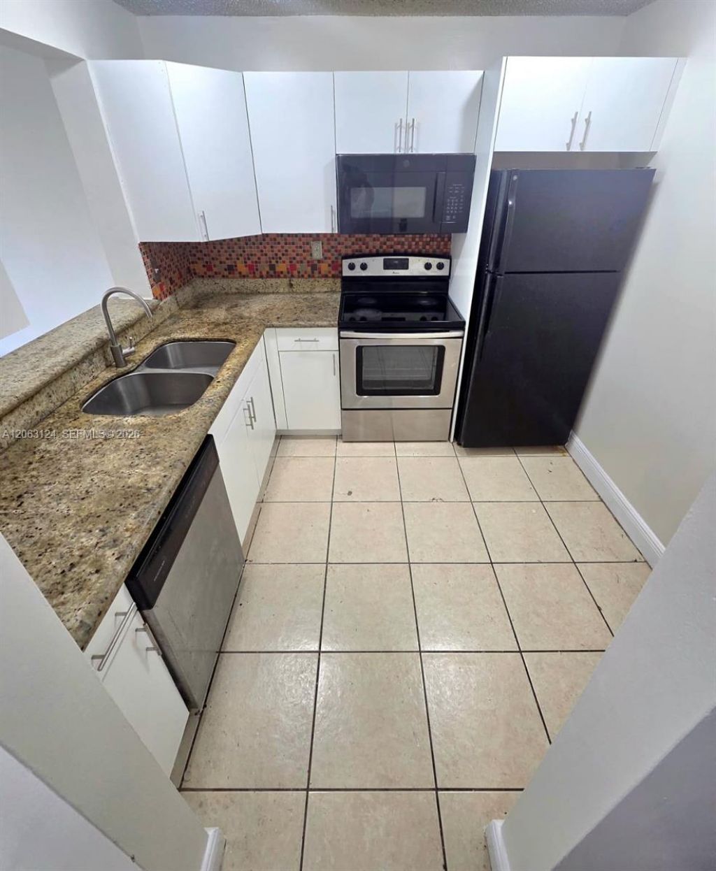 482 NW 165th St Rd , Unit A306, Miami, FL 33169 Photo