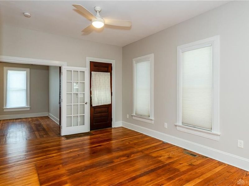 666 Oak Street, Dayton, OH 45410 Photo 4