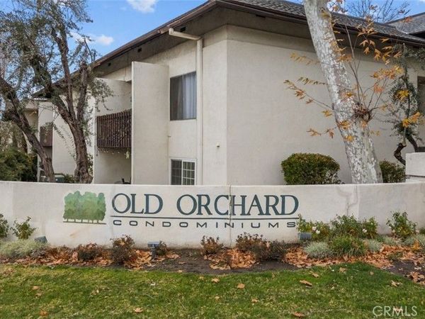 23515 Lyons Avenue, Unit 210, Valencia, CA 91355