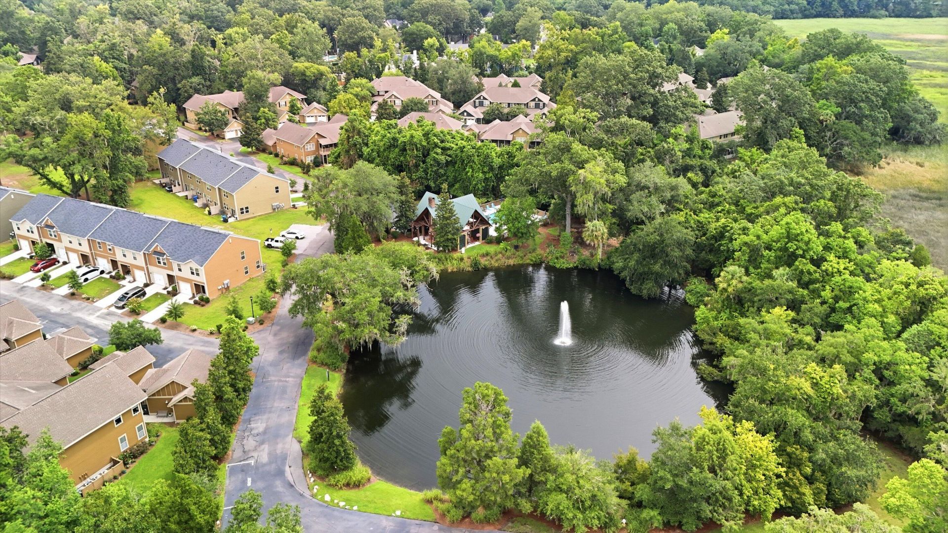 5561 Colonial Chatsworth Circle Photo 41