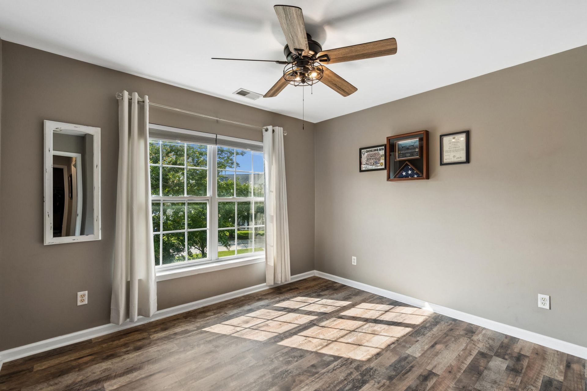 1505 Solstice Court Photo 25