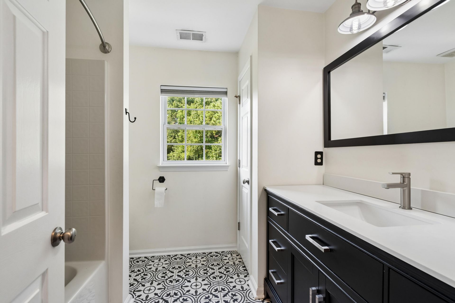 1505 Solstice Court Photo 26