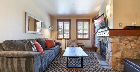 1880 Village South Road, Unit #3-332, Olympic Valley, CA 96146 Photo