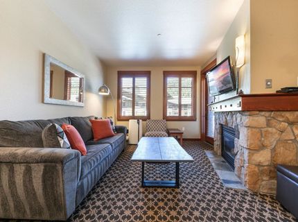 1880 Village South Road, Unit #3-332, Olympic Valley, CA 96146 Photo