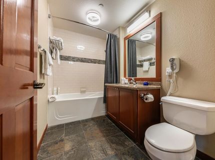 1880 Village South Road, Unit #3-332, Olympic Valley, CA 96146 Photo