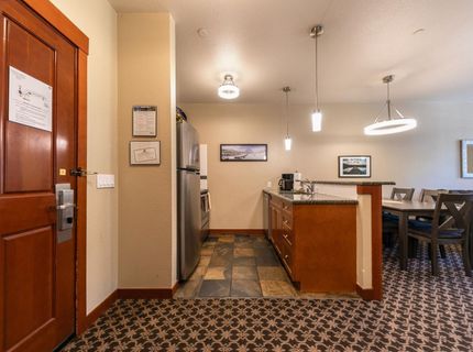 1880 Village South Road, Unit #3-332, Olympic Valley, CA 96146 Photo