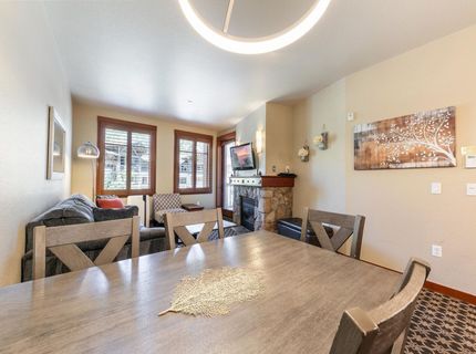 1880 Village South Road, Unit #3-332, Olympic Valley, CA 96146 Photo