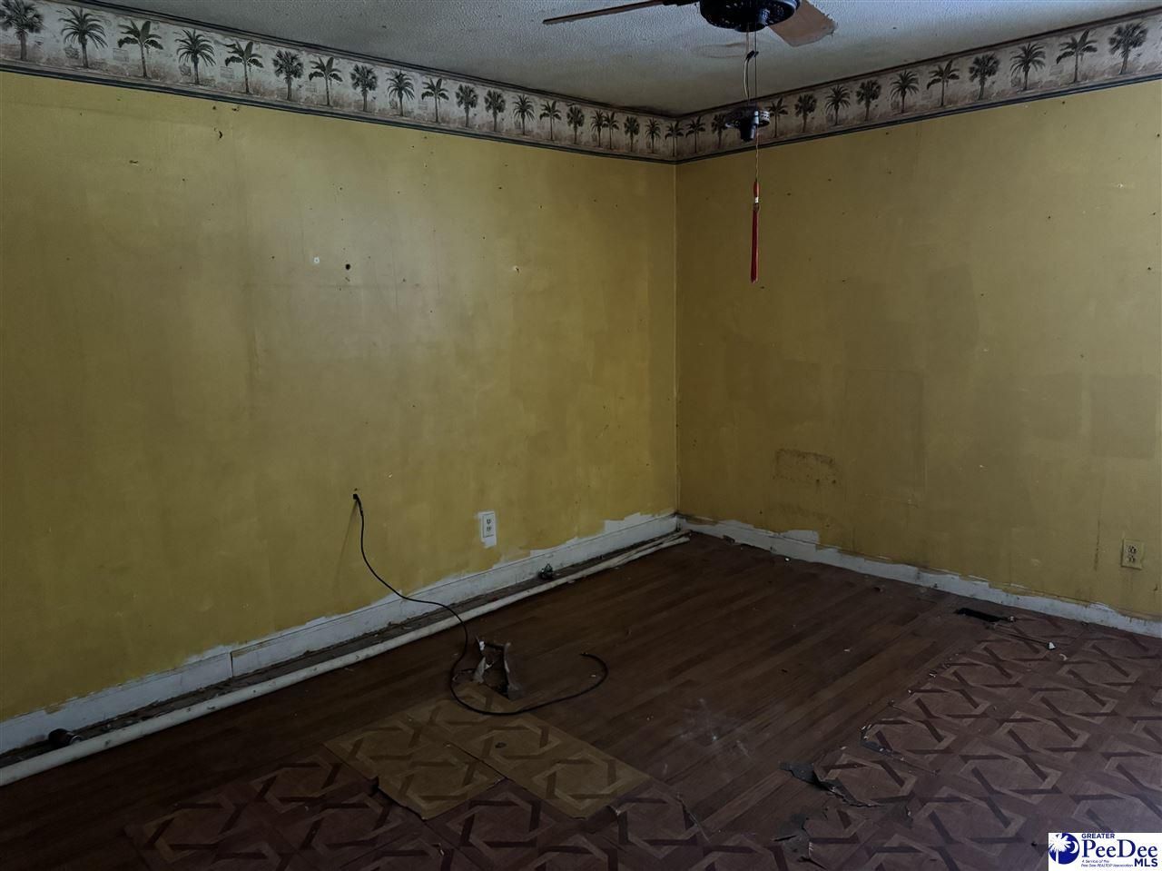 512 Hunter Drive Photo 5
