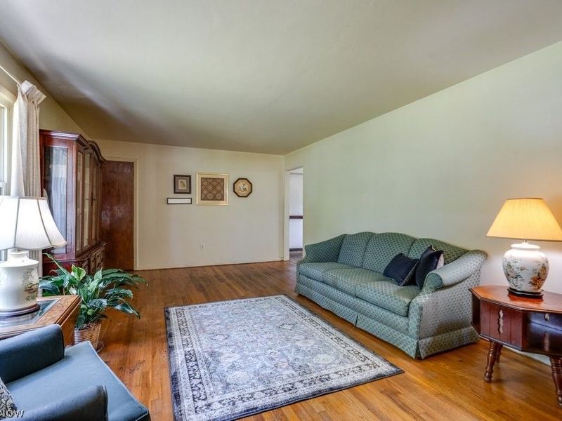 1135 Henn Hyde Road NE, Warren, OH 44484 Photo 6