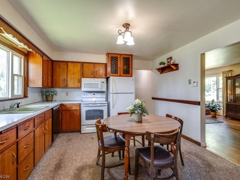 1135 Henn Hyde Road NE, Warren, OH 44484 Photo 7