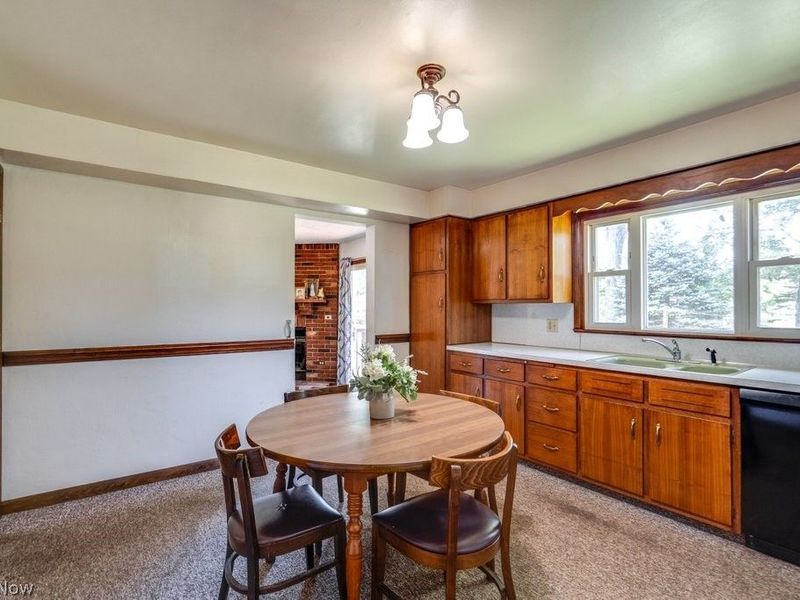 1135 Henn Hyde Road NE, Warren, OH 44484 Photo 9
