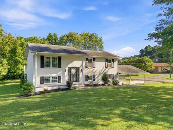 1312 Lula Bell Drive, Powell, TN 37849