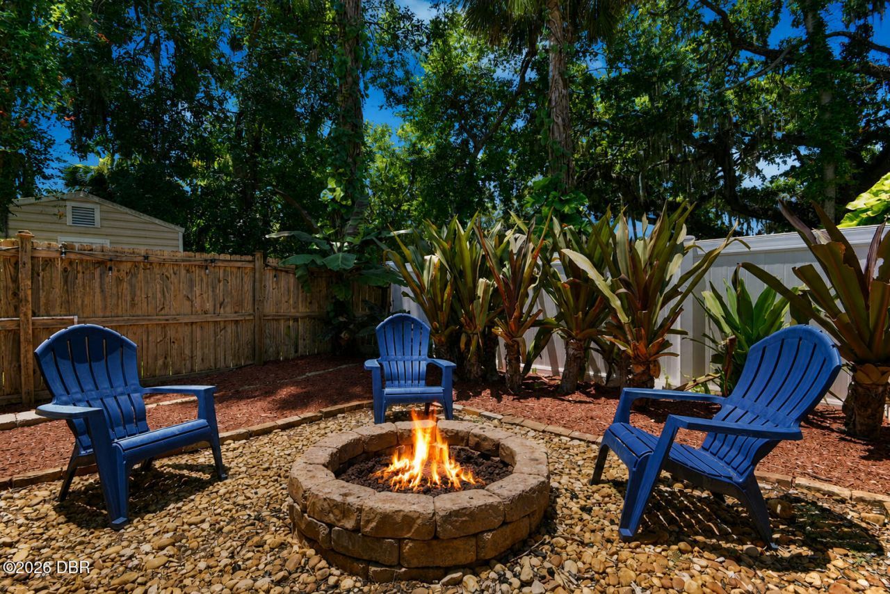 1112 Palmetto Street, New Smyrna Beach, FL 32168 Photo