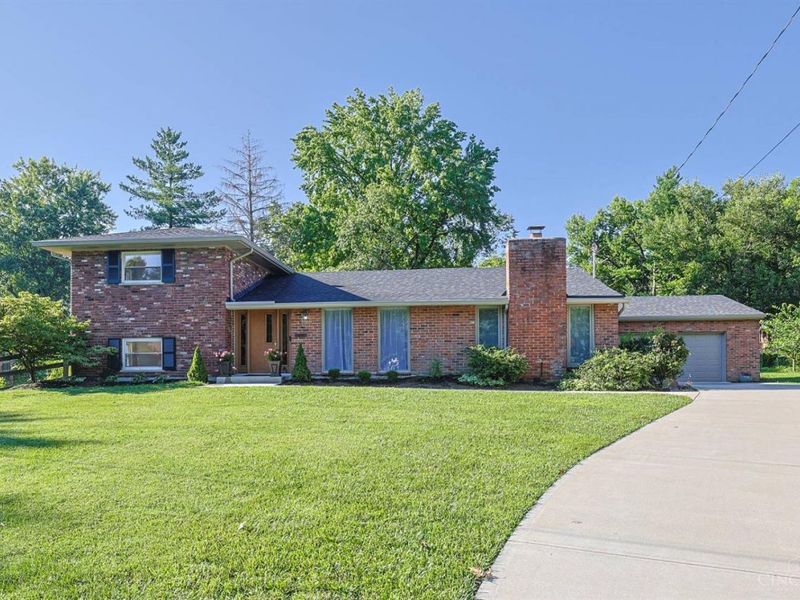 8608 Zenith Court, Springfield Twp., OH 45231 Photo 1