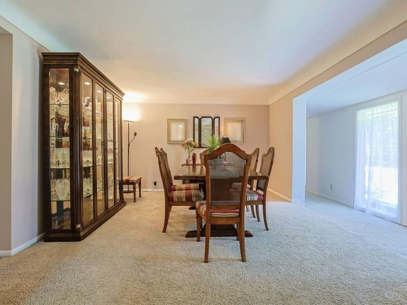 8608 Zenith Court, Springfield Twp., OH 45231 Photo 14