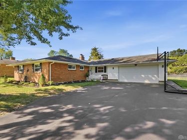 4867 Arrowhead Drive, Kettering, OH 45440