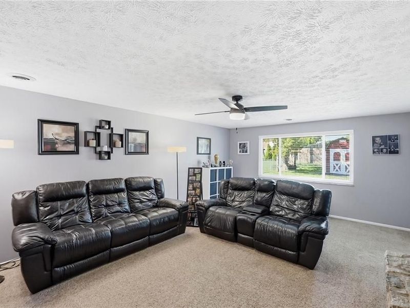 4867 Arrowhead Drive, Kettering, OH 45440 Photo 4