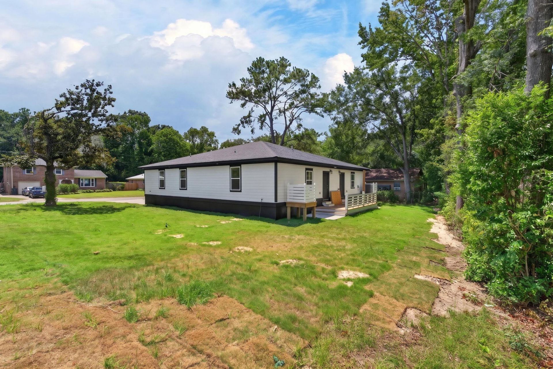 6032 Rembert Drive Photo 33