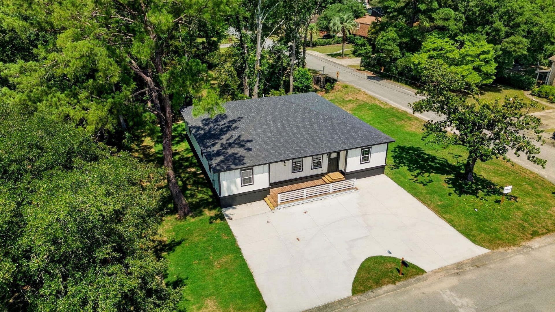 6032 Rembert Drive Photo 38