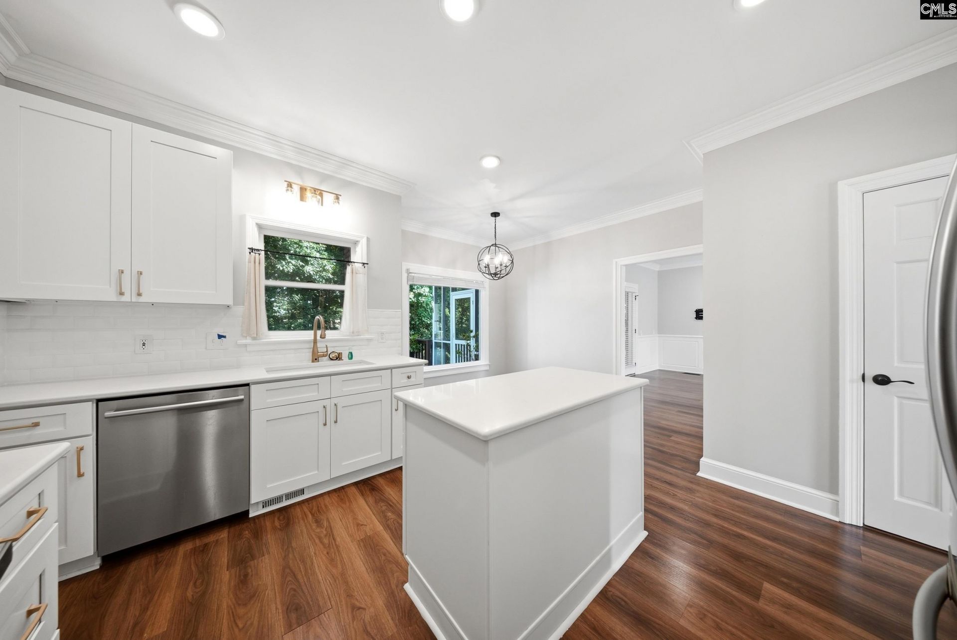 808 Treeslope Court Photo 13