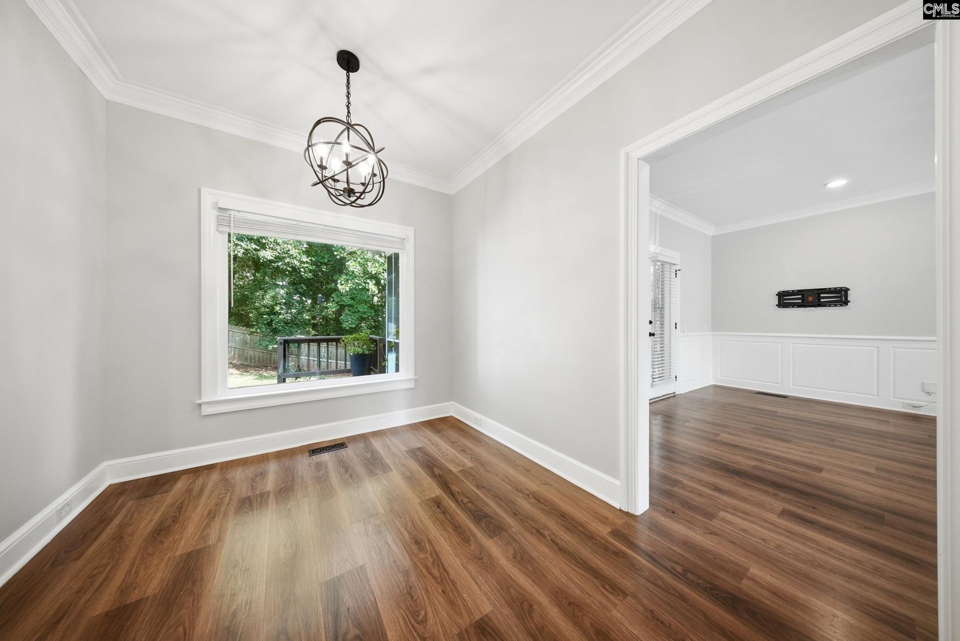 808 Treeslope Court Photo 14