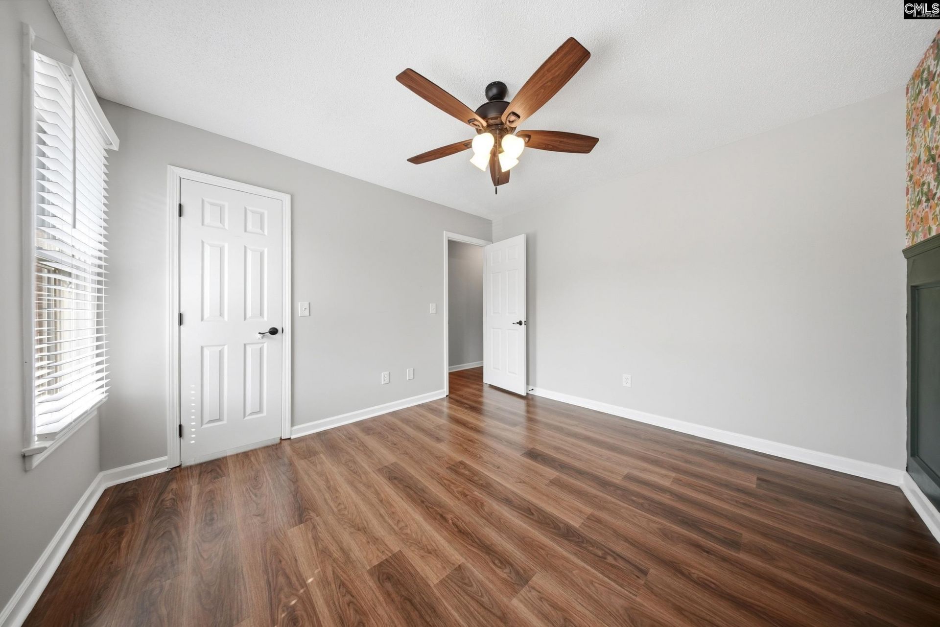 808 Treeslope Court Photo 26