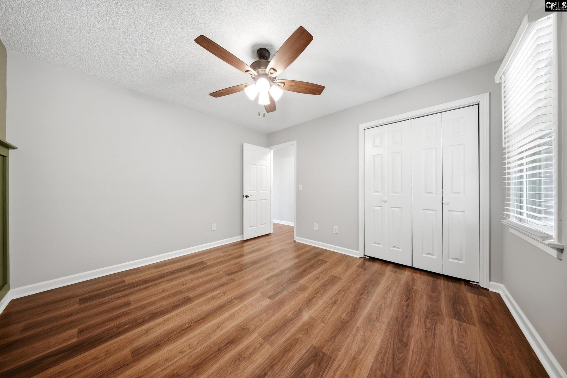808 Treeslope Court Photo 32