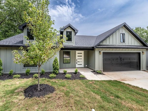 13 St Asaph Drive , Bella Vista, AR 72714