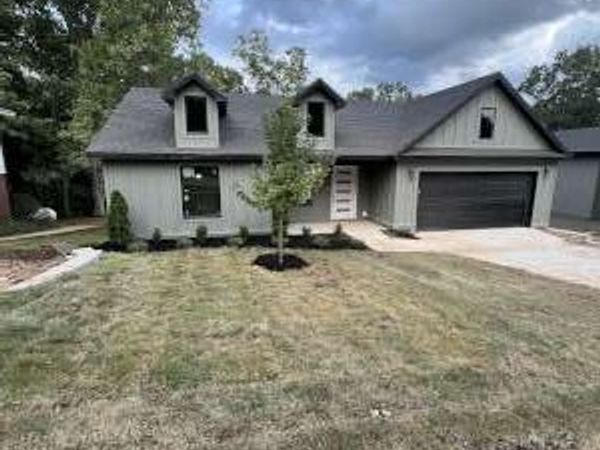13 St Asaph Drive , Bella Vista, AR 72714