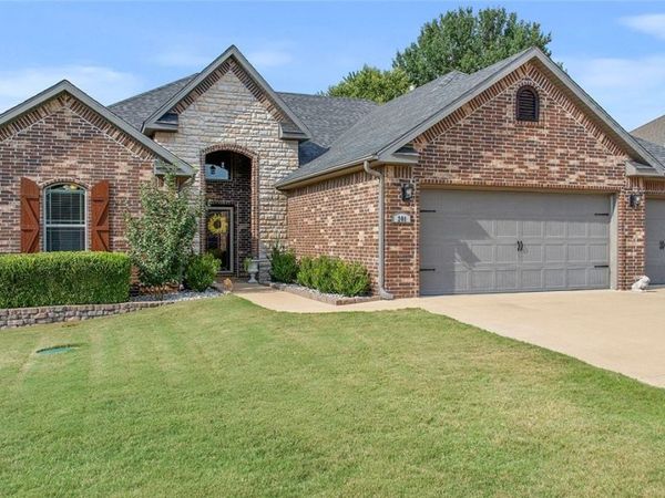 201 Pebble Beach Drive, Cave Springs, AR 72718