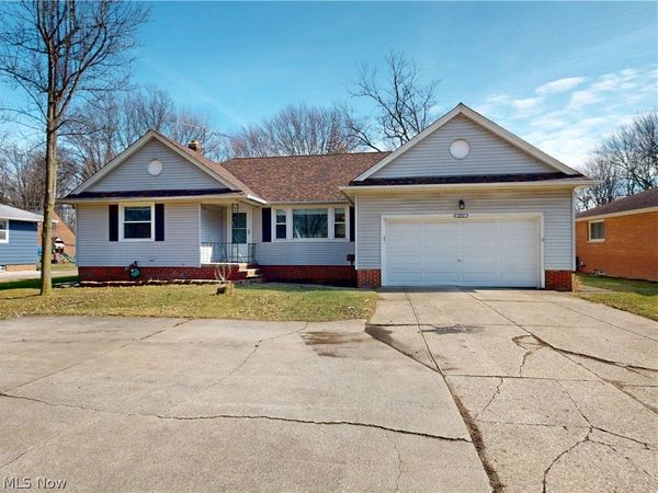 4503 Clague Road , North Olmsted, OH 44070